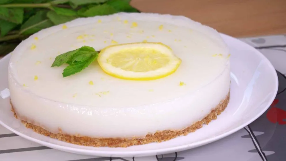 Dulzura saludable: Tarta de limón vegana con ingredientes nutritivos y deliciosos