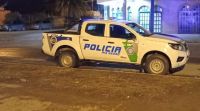 Volcó un móvil policial en plena persecución por un auto robado en el Alto Valle